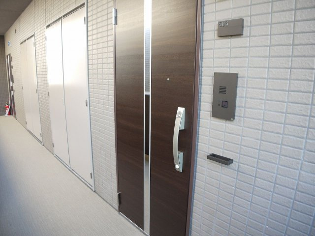 【玄関】 | イーグル山手