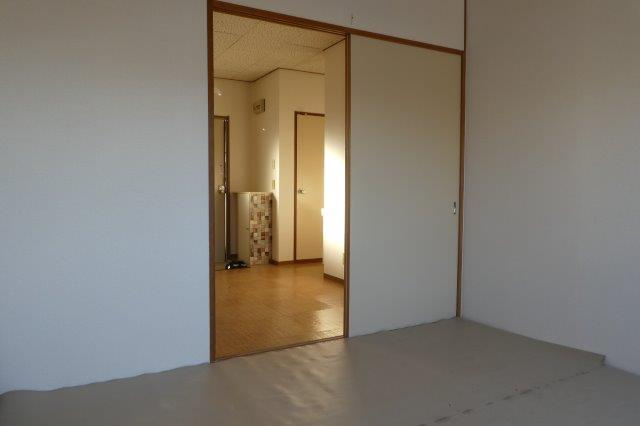 シティハイツ清音の和室