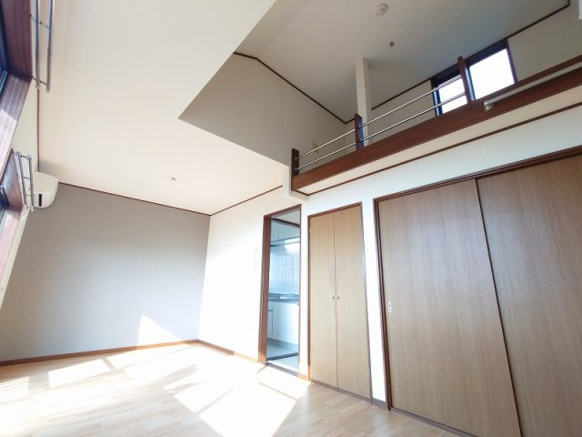 【洋室】 | ハイツ石打