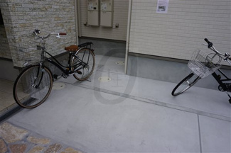 【駐車場】 | 駐輪場