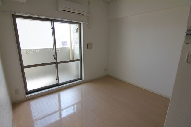 【洋室】 | SWISS立花(スイス立花)