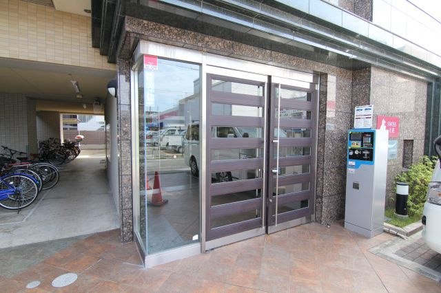 【エントランス】 | SWISS立花(スイス立花)