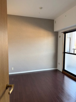 【洋室】 | コルティーレ緑ヶ丘 | 広々とした洋室です