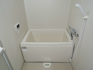 【浴室】 | コルティーレ緑ヶ丘 | 日々の疲れを癒すお風呂付です