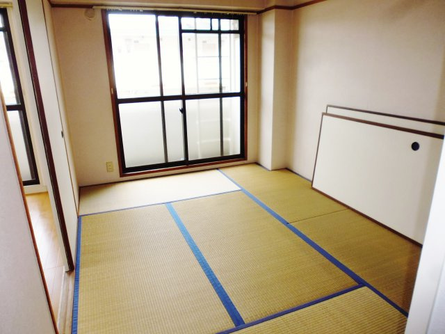 サイプレスの和室