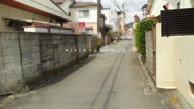 箕面市坊島1丁目　土地