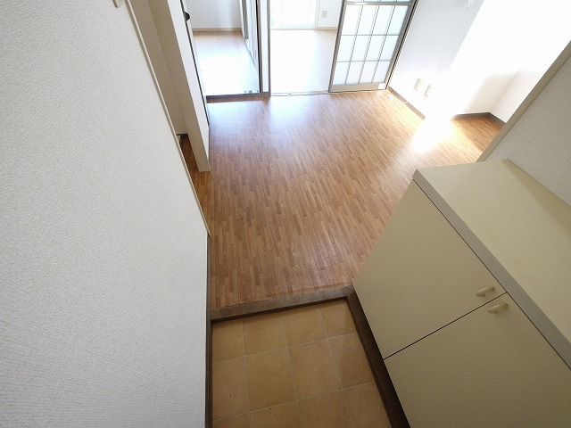 ヴィラージュ島田の玄関|ゆったりとした玄関です