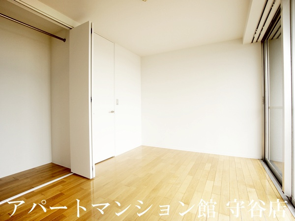ストリームの内装