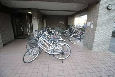 【その他共用部分】 | ライオンズマンション千葉県庁前第２ | 駐輪場
※空き要確認　初回ステッカー代500円/台