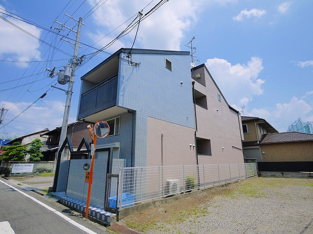 シティパレス大和小泉の外観|きれいな外観です