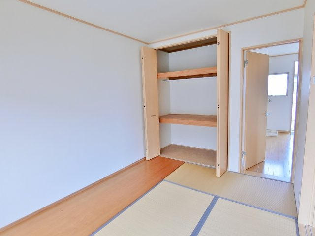 立花ハイツの和室