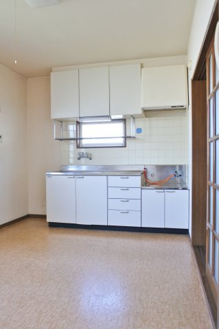 ファミリープラザFの居間・リビング