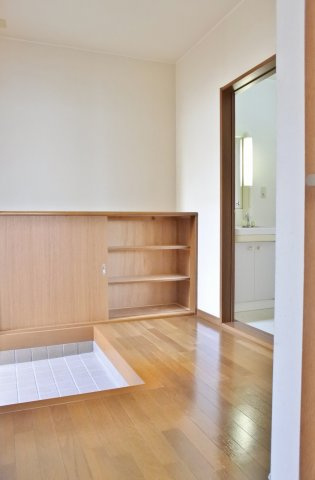 ファミリープラザFの玄関