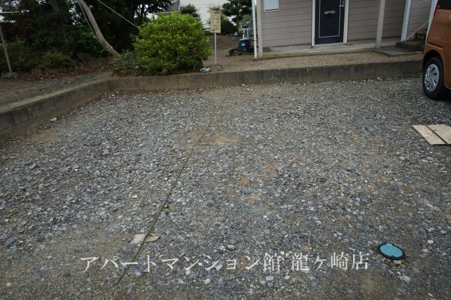 サンライフイイジマの駐車場