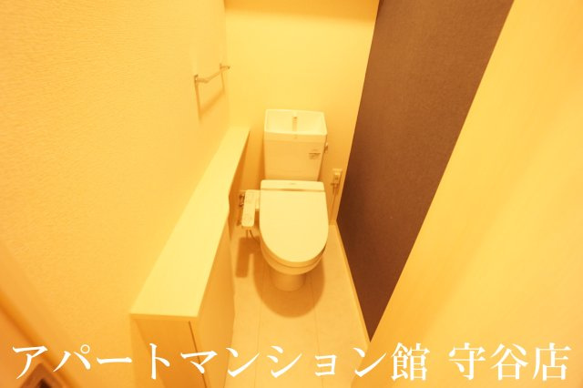 ボナールのトイレ|反転です