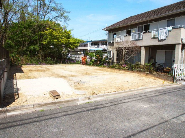奈良市赤膚町の売地