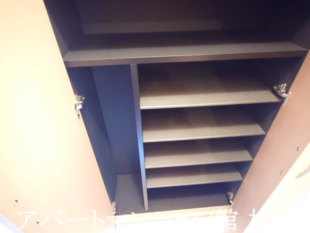 ヴィルヌープⅢの収納