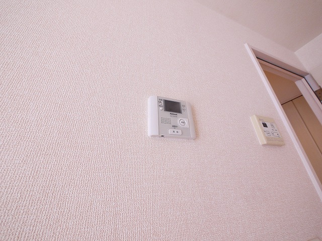 リビングタウン新大宮　Ｄ棟のセキュリティ|モニター付き