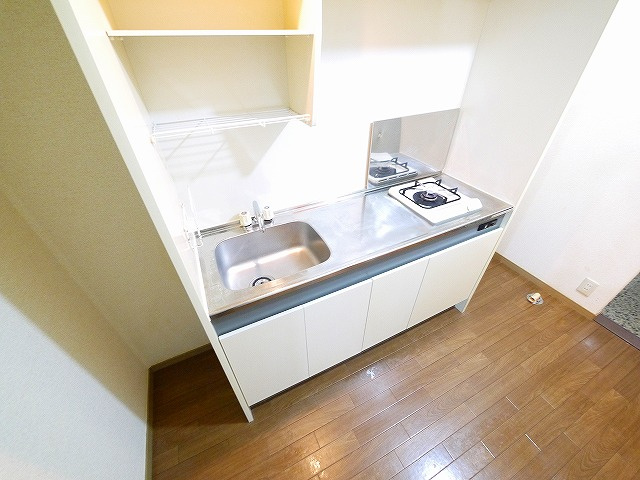 プレミールアオノのキッチン|コンパクトなキッチンで掃除もラクラク