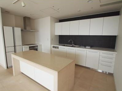 千代田区紀尾井町の賃貸マンションのキッチン