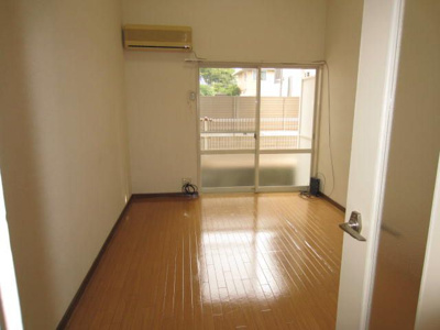 【寝室】 | エミネンス井尻