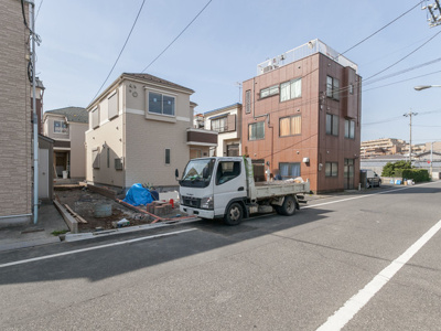 【前面道路含む現地写真】 | 江戸川区鹿骨1丁目2号棟新築戸建