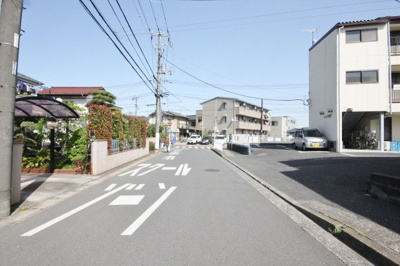 【周辺】 | ビューラ・ヒルタ | ビューラ・ヒルタ