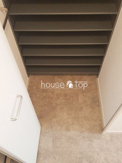 【玄関】 | Y's court甲子園 | Y's court