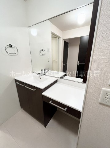 サニーガーデン鶴見の独立洗面台