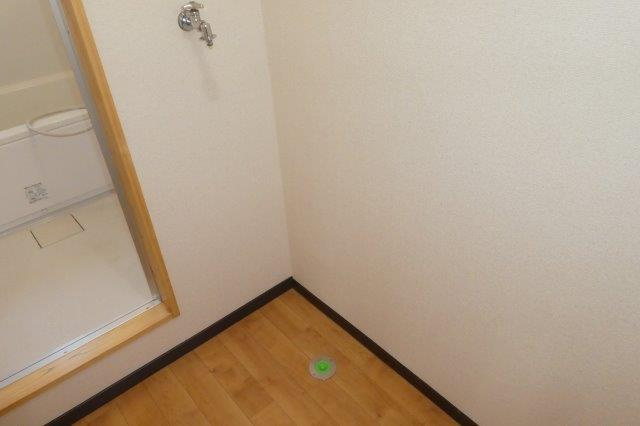 コーポサンライトⅡのその他|洗濯機置き場