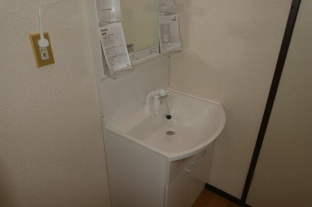 コーポサンライトⅡの独立洗面台|シャンプードレッサー