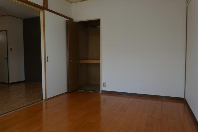 コーポサンライトⅡの洋室