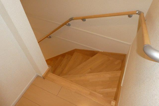 カーサフェリースの内装|階段