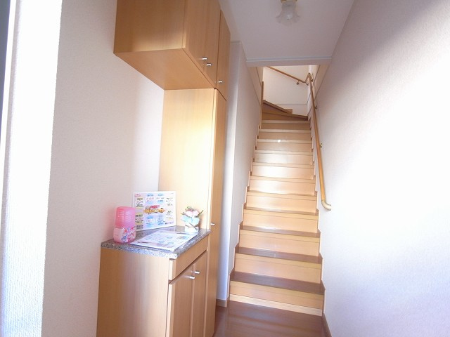 メゾン　ド　ジャンシアーヌAの玄関