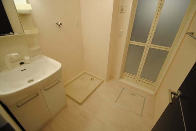 グリーンカトレアの独立洗面台