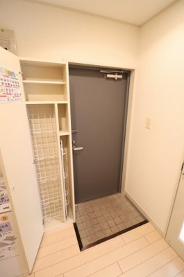 【玄関】 | エトワール国立