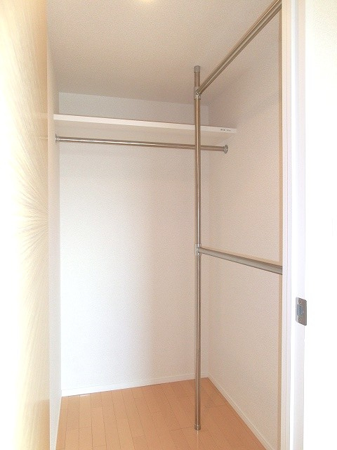 ParkAxis台東根岸の収納|ウォークインクローゼット