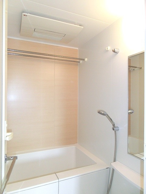 ParkAxis台東根岸の浴室|追焚、浴室換気乾燥機