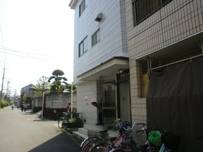 【エントランス】 | 髙橋ハイツ