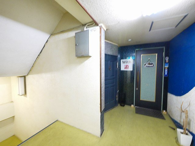 岡田ビル（川原城町）