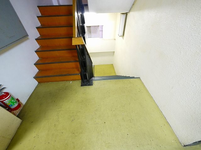 岡田ビル（川原城町）