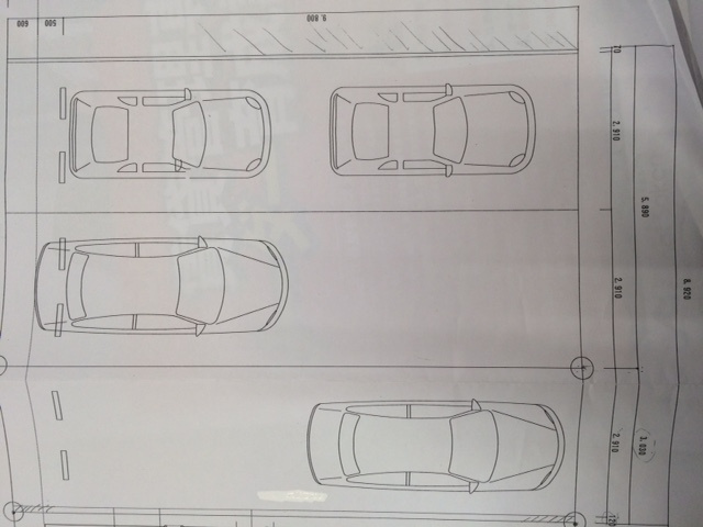スタジアム西繁ガレージの区画図
