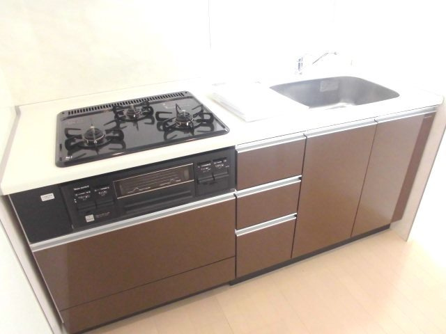 グリンヒル本郷元町のキッチン|※写真は同タイプの別室になります