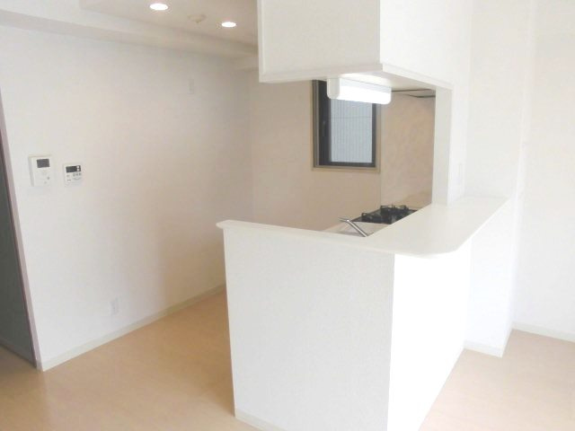 グリンヒル本郷元町の居間・リビング|※写真は同タイプの別室になります