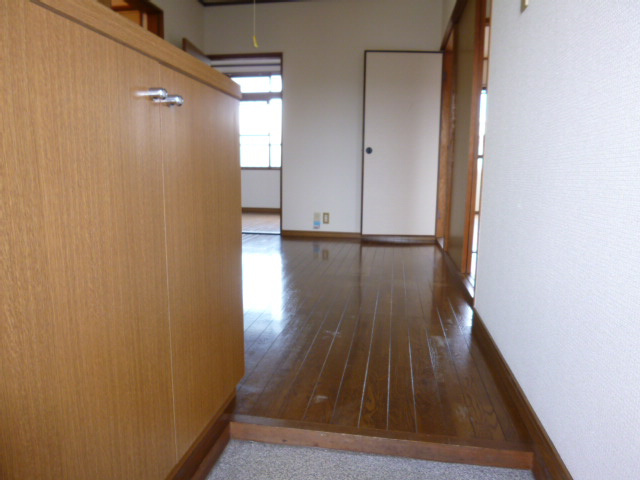 ビバリーヒルズ大上の玄関