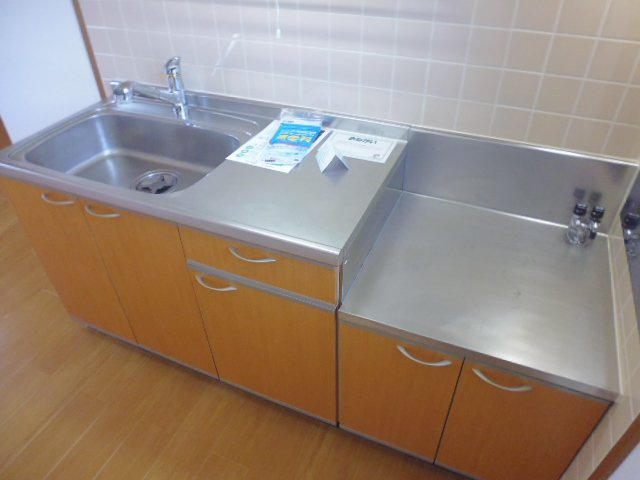 倉敷市北畝６丁目のアパートのキッチン