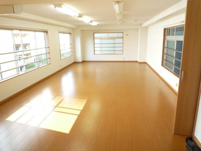 【洋室】 | 万年安全第三ビル