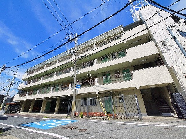 メゾン西木辻の外観