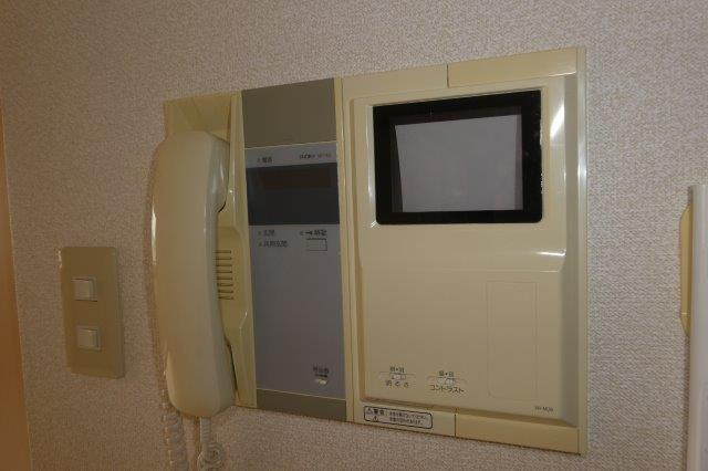 サンパレス幸町のセキュリティ|オートロック連動ＴＶインターホン