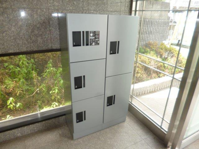 サンパレス幸町のその他共用部分|宅配ボックス完備